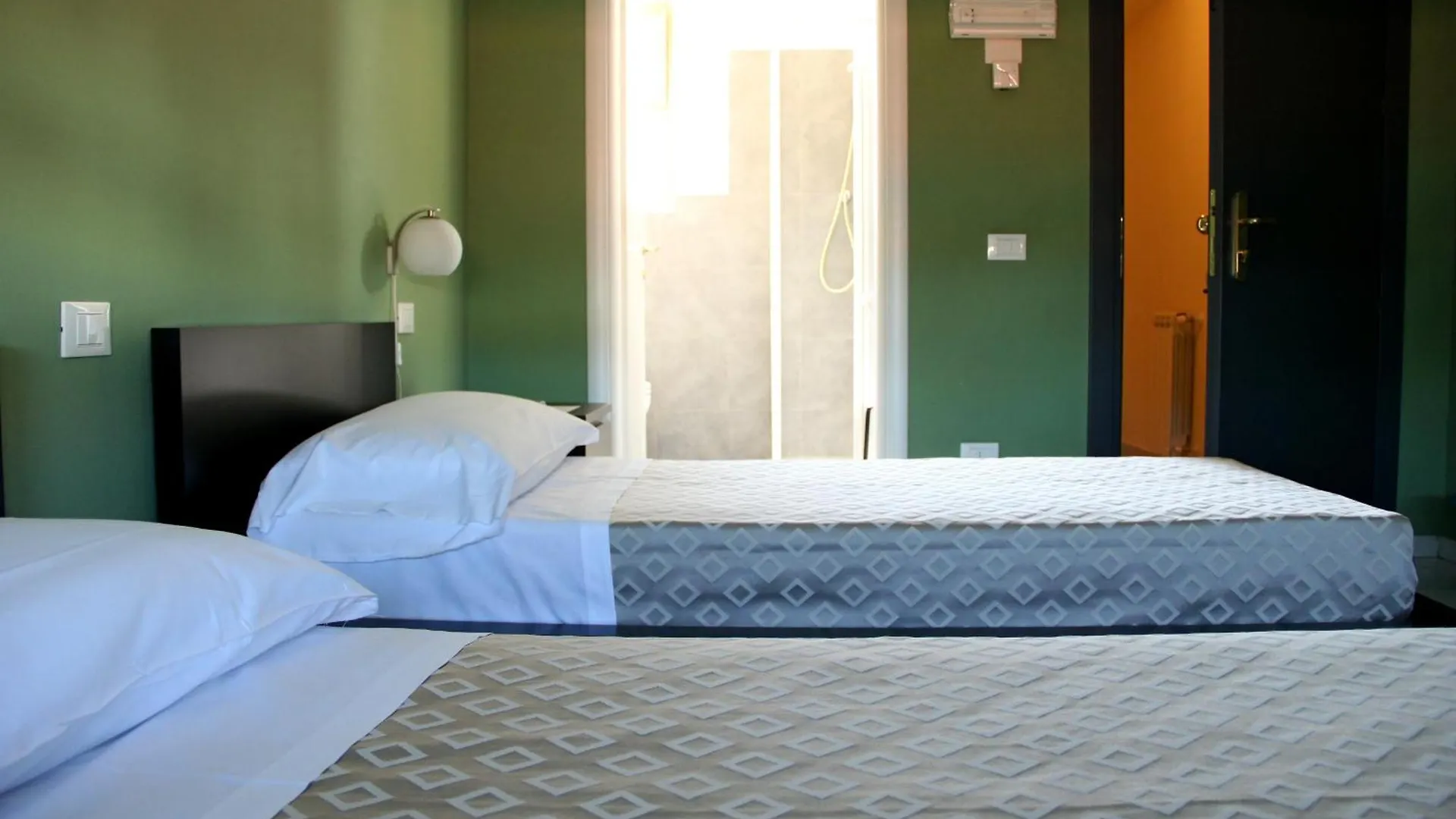 Hotel Sauro Viareggio
